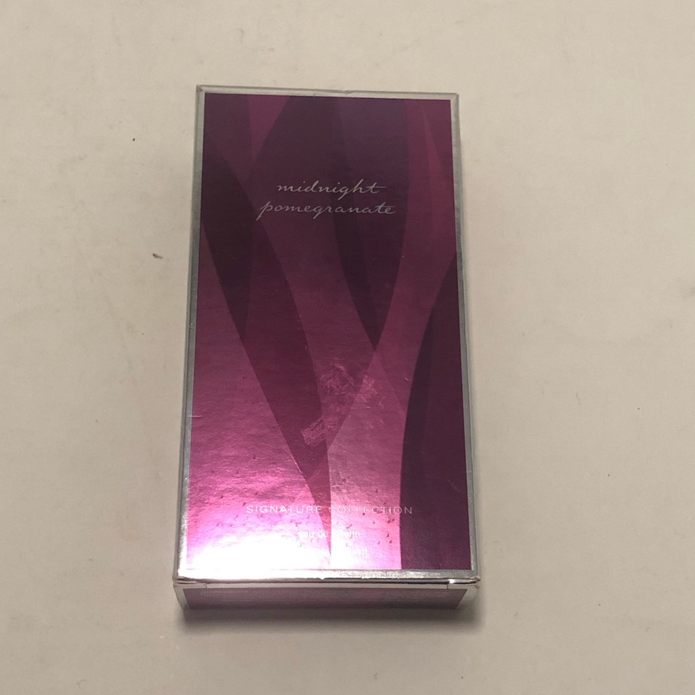 Midnight Pomegranate Fragrance - Pink Metallic Box